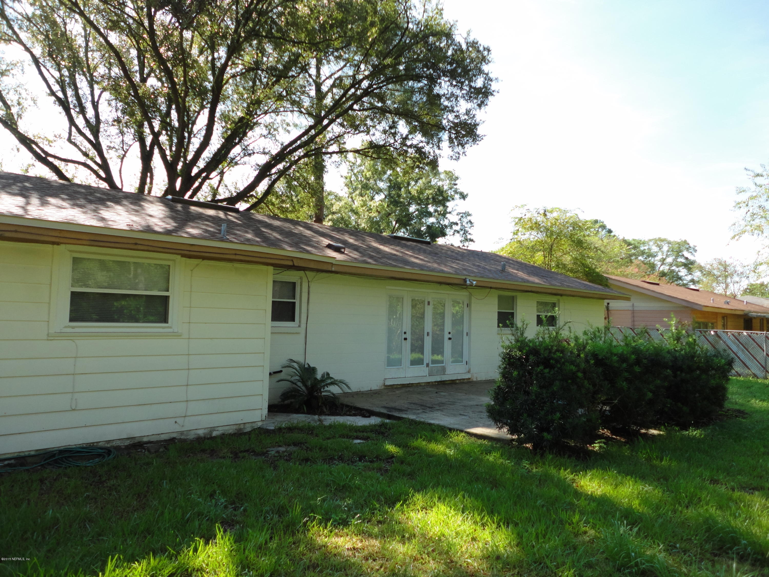 776 Acapulco Road Jacksonville, FL 32216 - Photo 19 of 22 Back view