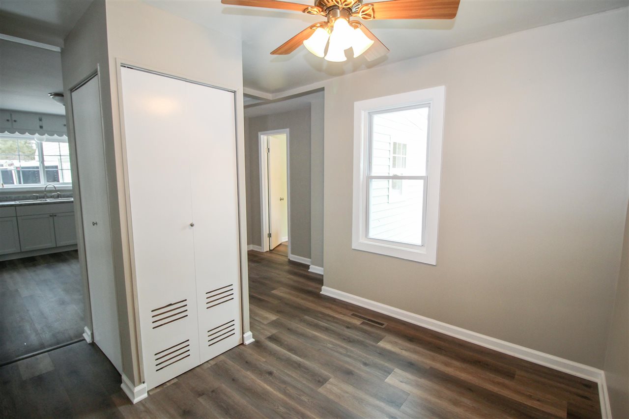 12375 Lake Road Montrose, MI 48457 - Photo 19 of 26 50064350-18.JPG