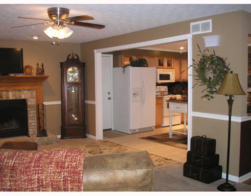 5927 Morris Road Springfield, OH 45502 - Photo 3 of 12