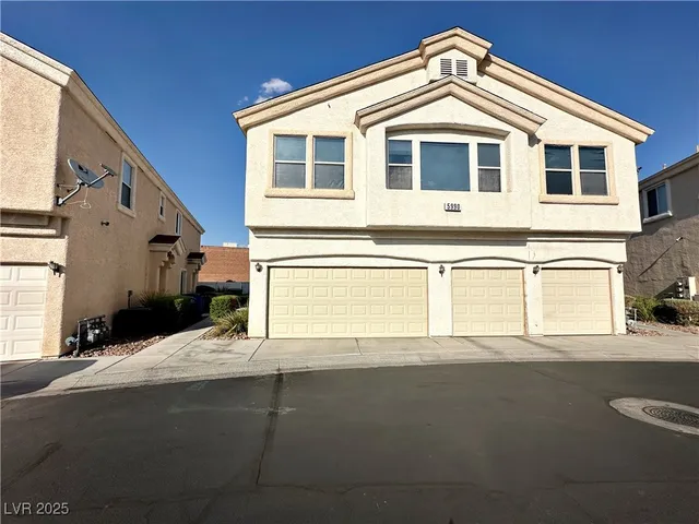 $2,025 | 5990 Jagged Cut Street, Unit 103, Henderson, NV 89011