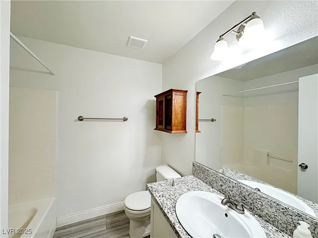 $2,025 | 5990 Jagged Cut Street, Unit 103, Henderson, NV 89011