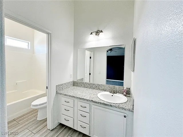 $2,025 | 5990 Jagged Cut Street, Unit 103, Henderson, NV 89011