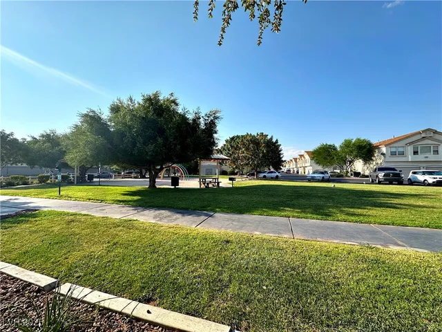 $2,025 | 5990 Jagged Cut Street, Unit 103, Henderson, NV 89011