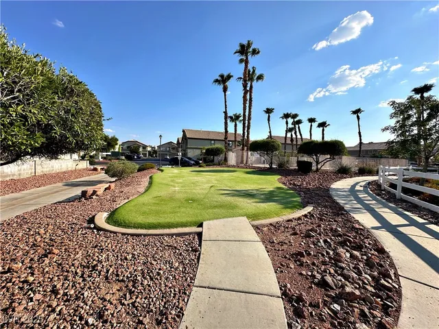 $2,025 | 5990 Jagged Cut Street, Unit 103, Henderson, NV 89011