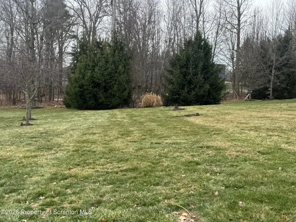 $199,000 | Chatham Hill Circle, Clarks Summit, PA 18411