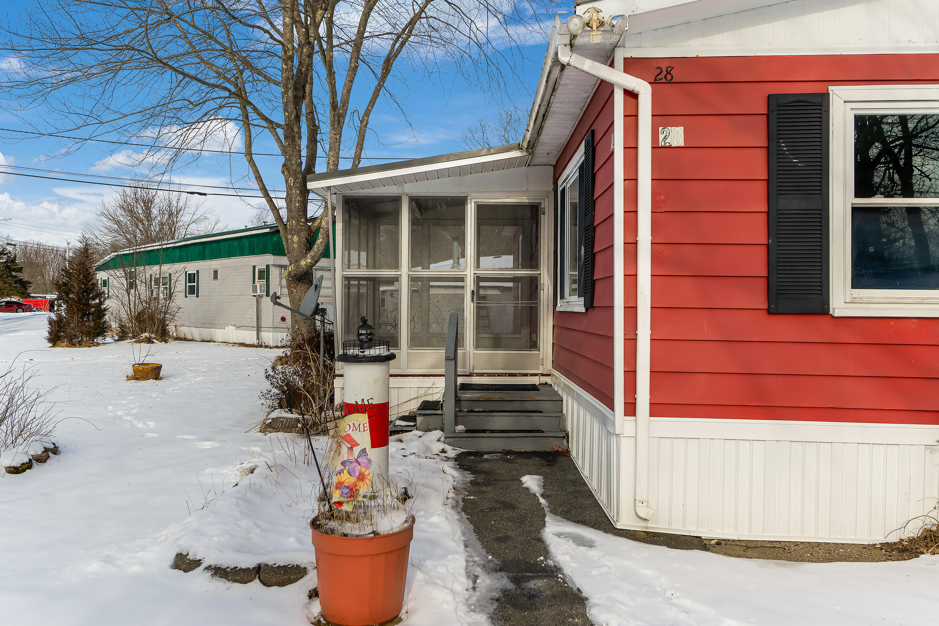 28 Caincrest Road York, ME 03909 - Photo 3 of 40 28 Caincrest Road_107