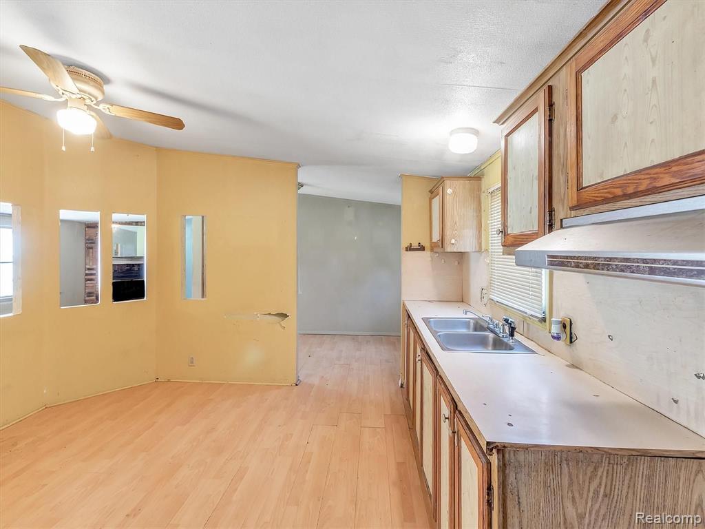 44011 Arkona Road New Boston, MI 48164 - Photo 17 of 43