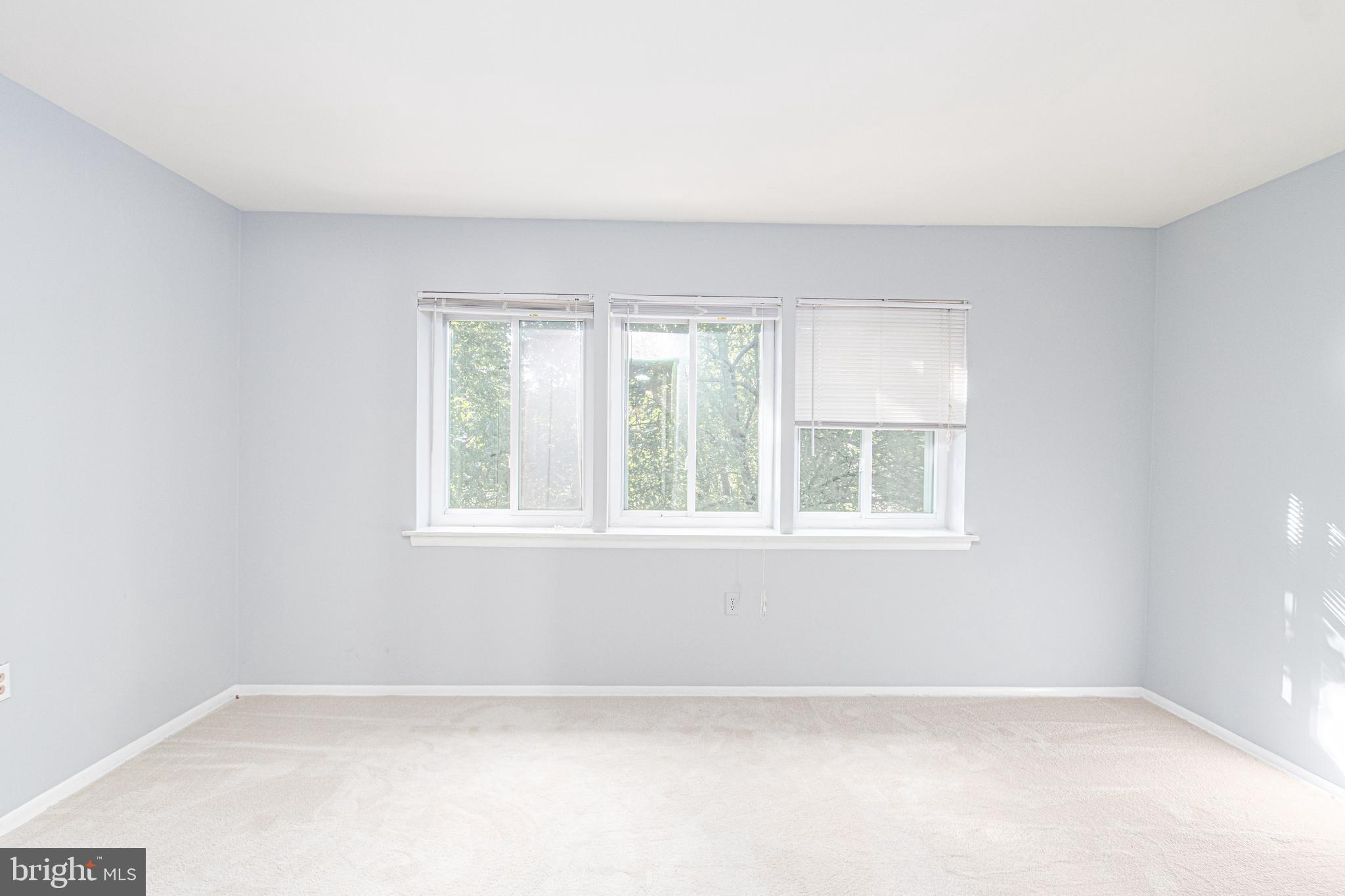 1963 Greenberry Road Baltimore, MD 21209 - Photo 26 of 47 Gallery Image 26