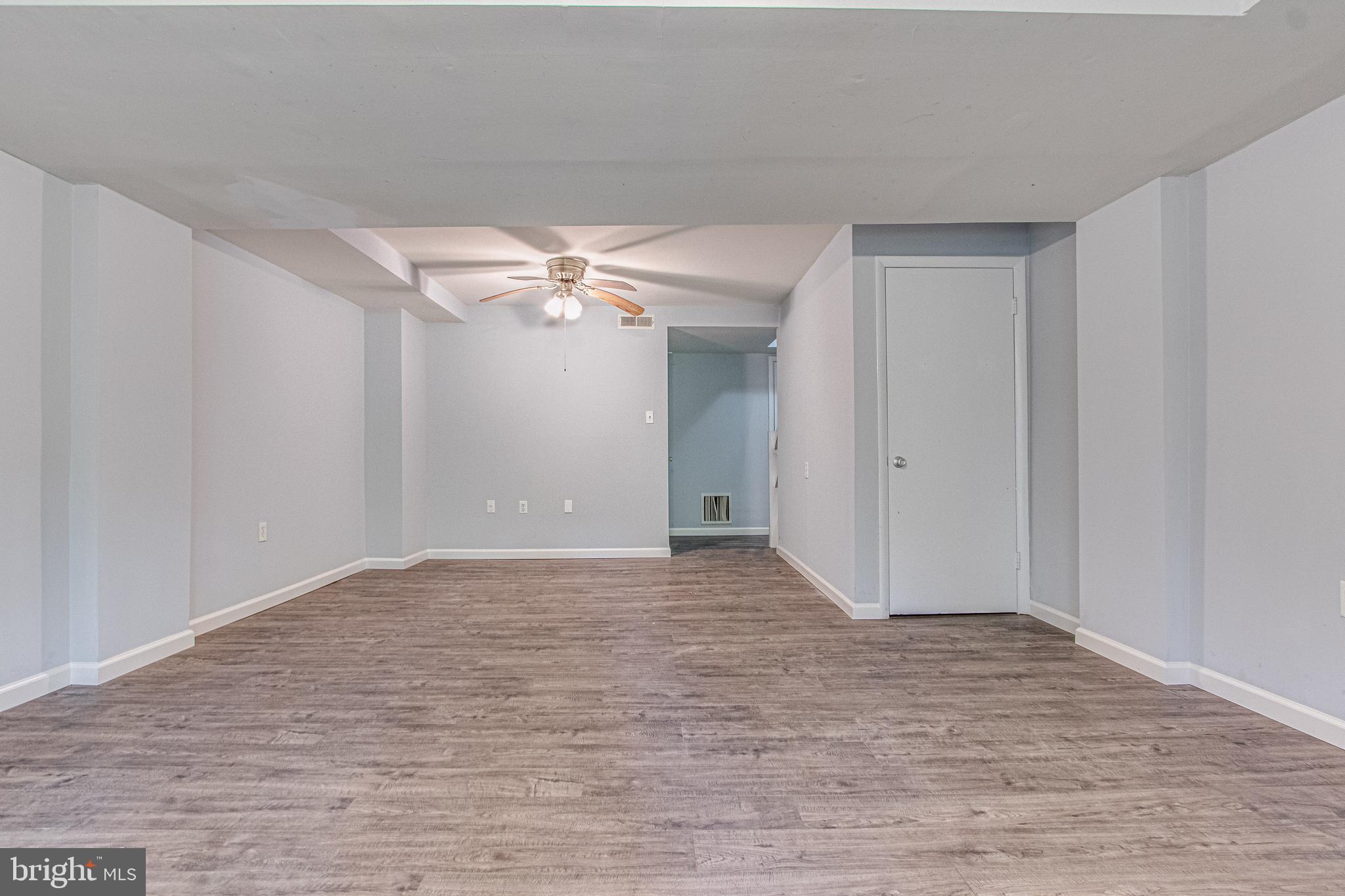 1963 Greenberry Road Baltimore, MD 21209 - Photo 42 of 47 Gallery Image 42