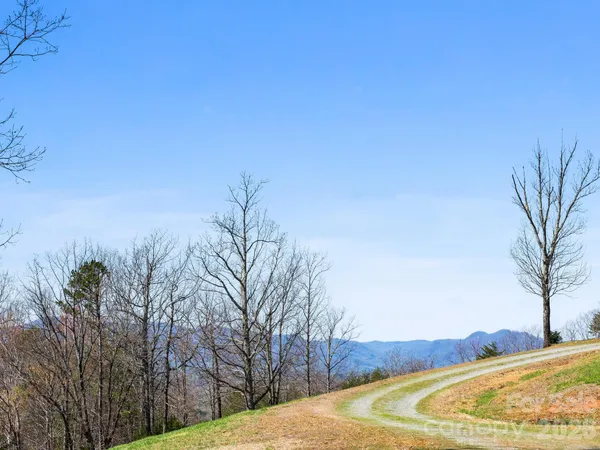 $1,200,000 | 25 Preservation Trail, Tryon, NC 28782