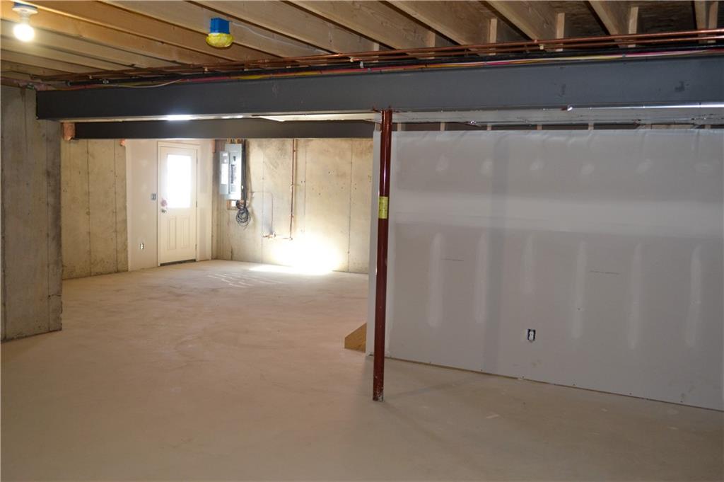 404 Haymaker Court Canonsburg, PA 15317 - Photo 36 of 40