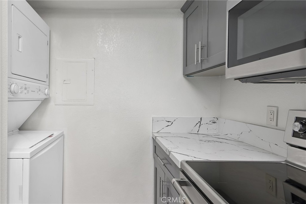 10655 Lemon Avenue, Unit 3609 Rancho Cucamonga, CA 91737 - Photo 12 of 33 Stackable washer & dryer in kitchen