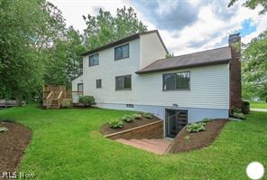 9883 Mentor Road Chardon, OH 44024 - Photo 3 of 31