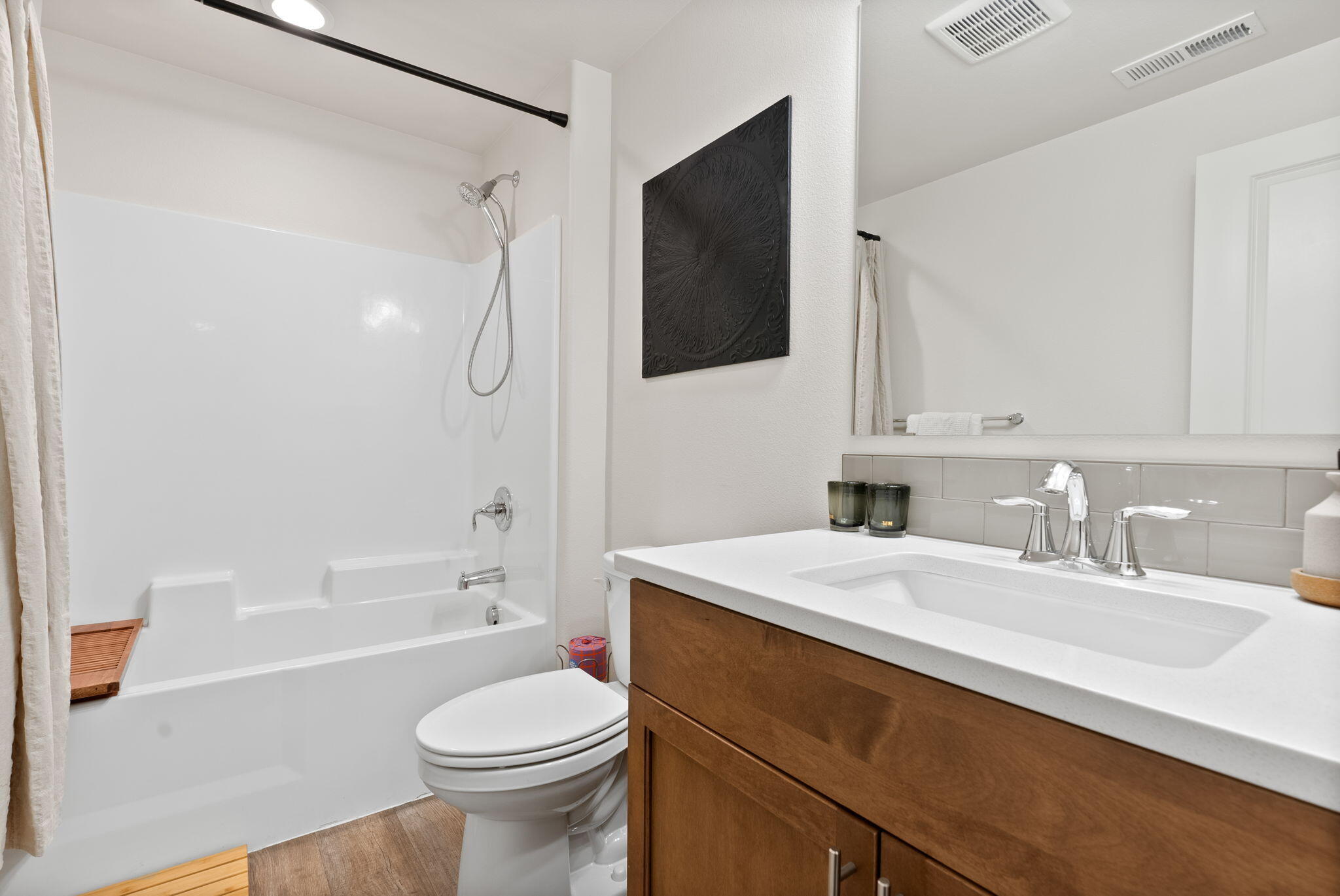 632 North Reed Street Sisters, OR 97759 - Photo 23 of 36 a bathroom with a sink a toilet and shower