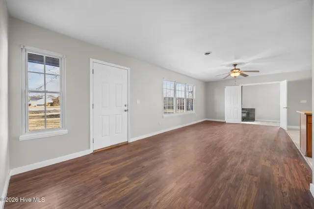 $275,500 | 278 Bear Creek Road, Hubert, NC 28539