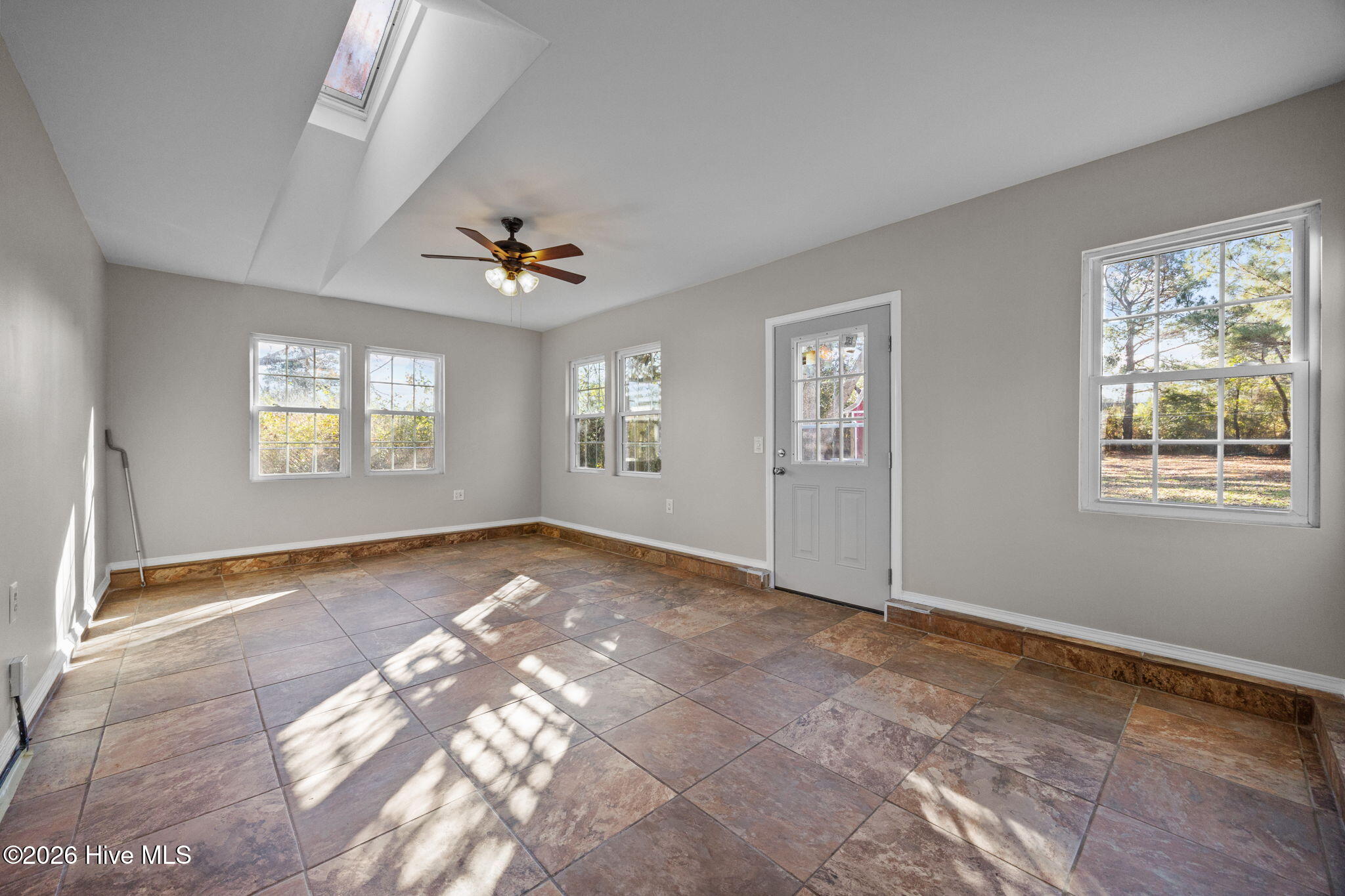 278 Bear Creek Road Hubert, NC 28539 - Photo 16 of 29 24-web-or-mls-278 Bear Creek Rd. 52