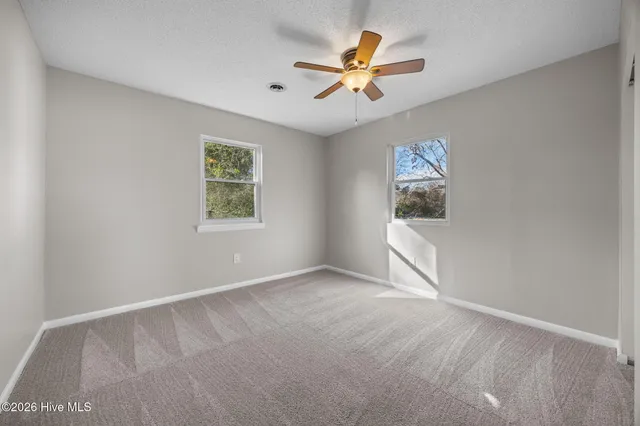 $275,500 | 278 Bear Creek Road, Hubert, NC 28539