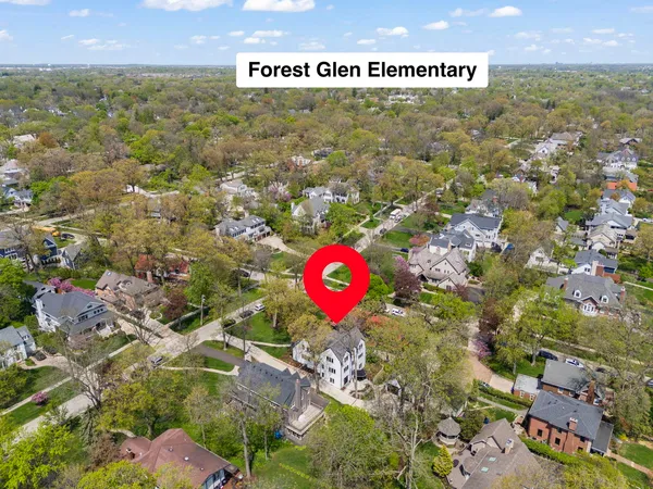 $2,250,000 | 639 North Park Boulevard, Glen Ellyn, IL 60137