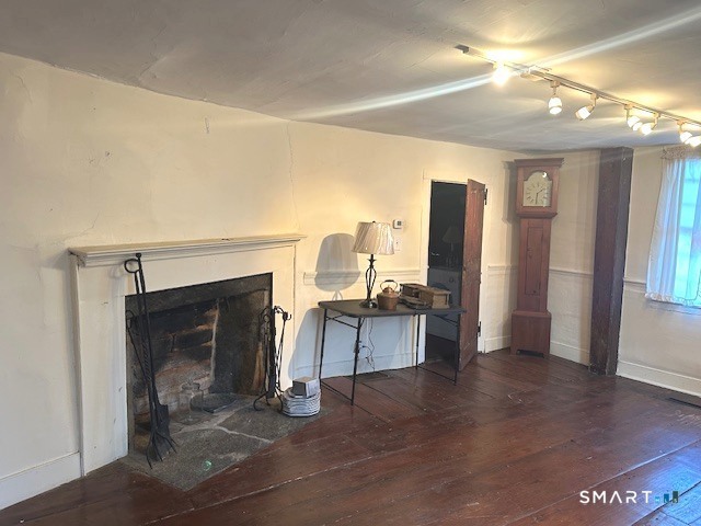 110 East Main Street Clinton, CT 06413 - Photo 14 of 40