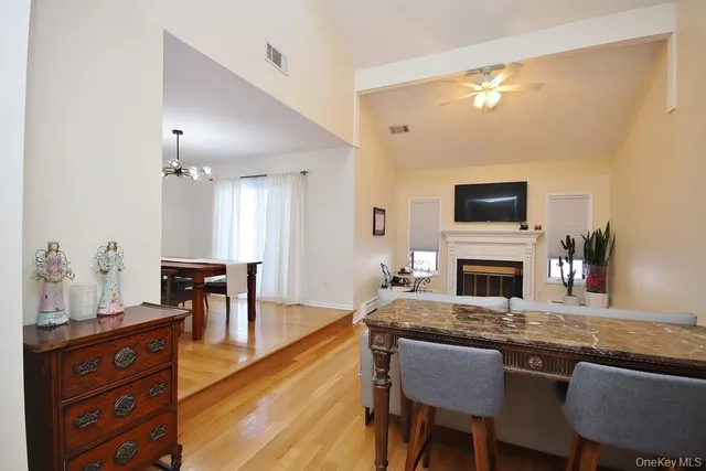 $3,300 | 63 Contempra Circle, Tappan, NY 10983