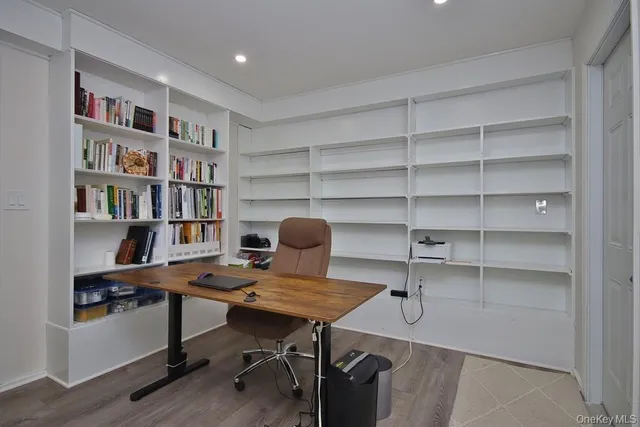 $3,300 | 63 Contempra Circle, Tappan, NY 10983