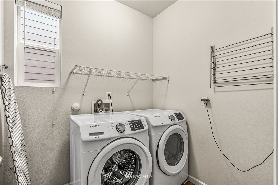 3627 202nd Pl S East Bothell, WA 98012 - Photo 17 of 38 a utility room with dryer and washer