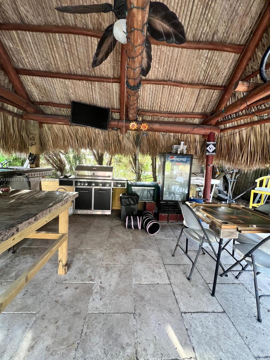 11000 Southwest 43rd Lane Miami, FL 33165 - Photo 11 of 18