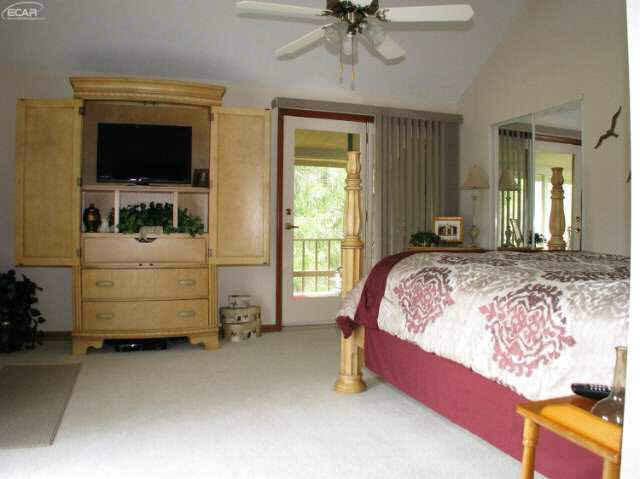 4705 Brookside Road Fenton, MI 48430 - Photo 36 of 38 21145687-35.JPG