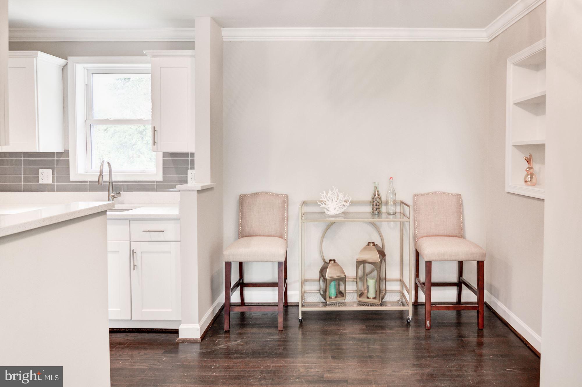 Breakfast nook