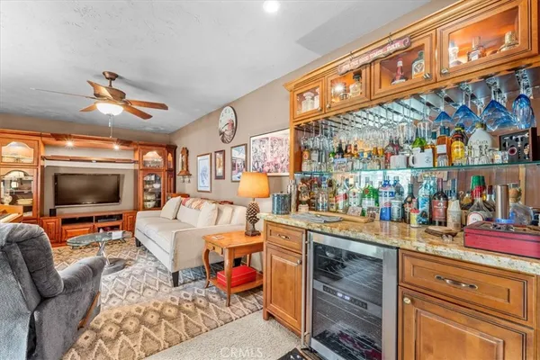 $634,900 | 1902 Virginia Street, Wrightwood, CA 92397