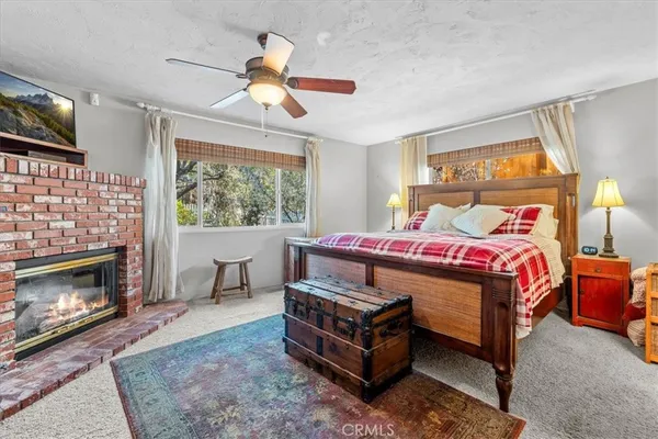 $634,900 | 1902 Virginia Street, Wrightwood, CA 92397