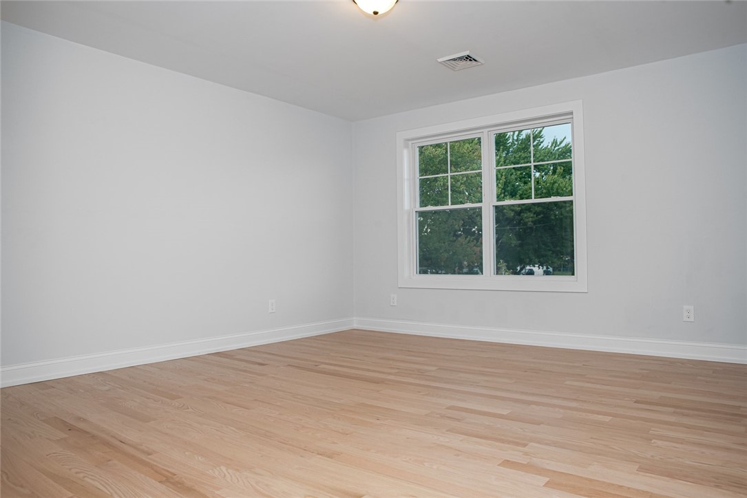 49 Recess Lane Warwick, RI 02889 - Photo 14 of 26