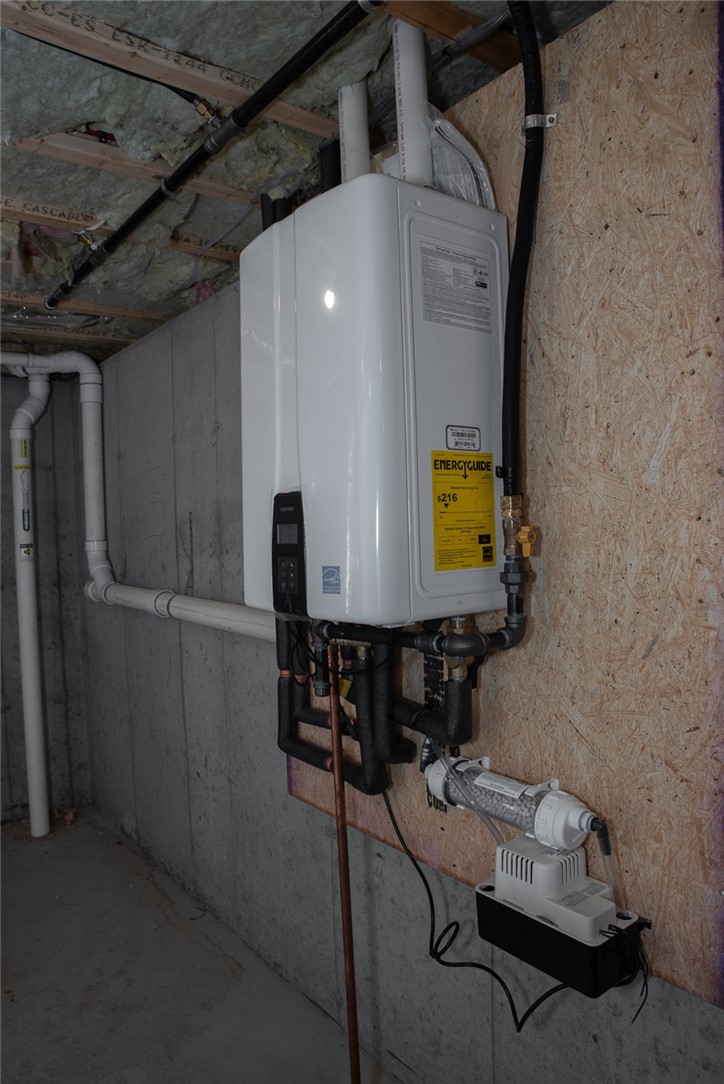 49 Recess Lane Warwick, RI 02889 - Photo 20 of 26 On-demand hot water