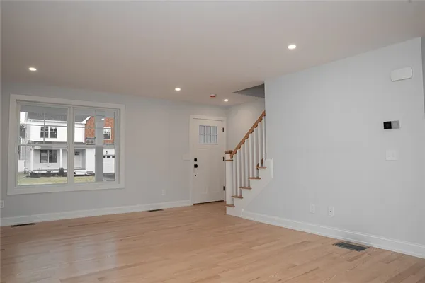 $630,000 | 49 Recess Lane, Warwick, RI 02889