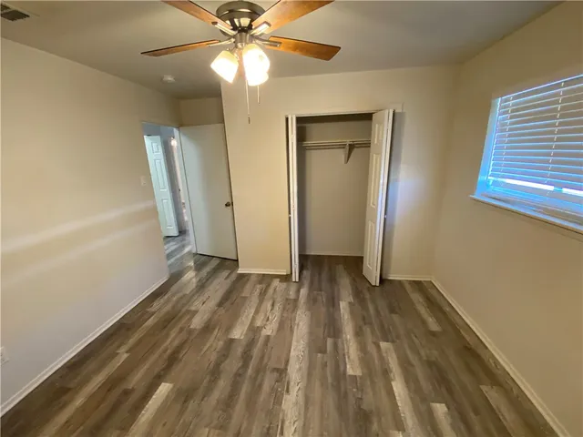 $1,300 | 313 Easy Street, Unit B, Corpus Christi, TX 78418