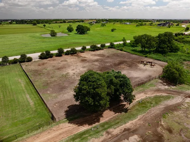 $475,000 | 311 Martingale Trail, Oak Point, TX 75068