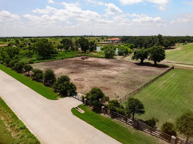 $475,000 | 311 Martingale Trail, Oak Point, TX 75068