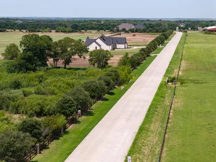 $475,000 | 311 Martingale Trail, Oak Point, TX 75068