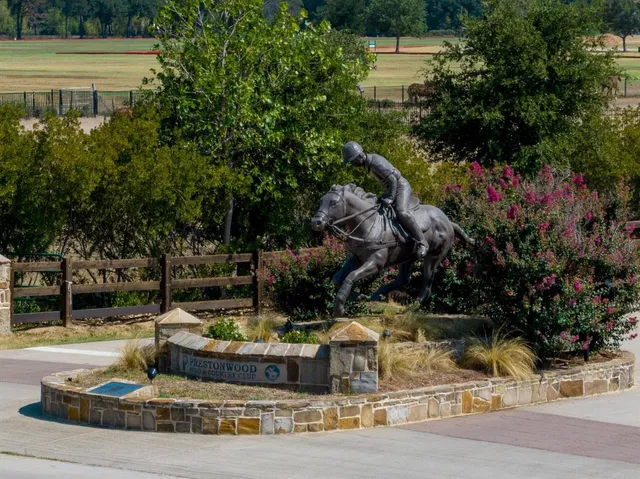 $475,000 | 311 Martingale Trail, Oak Point, TX 75068