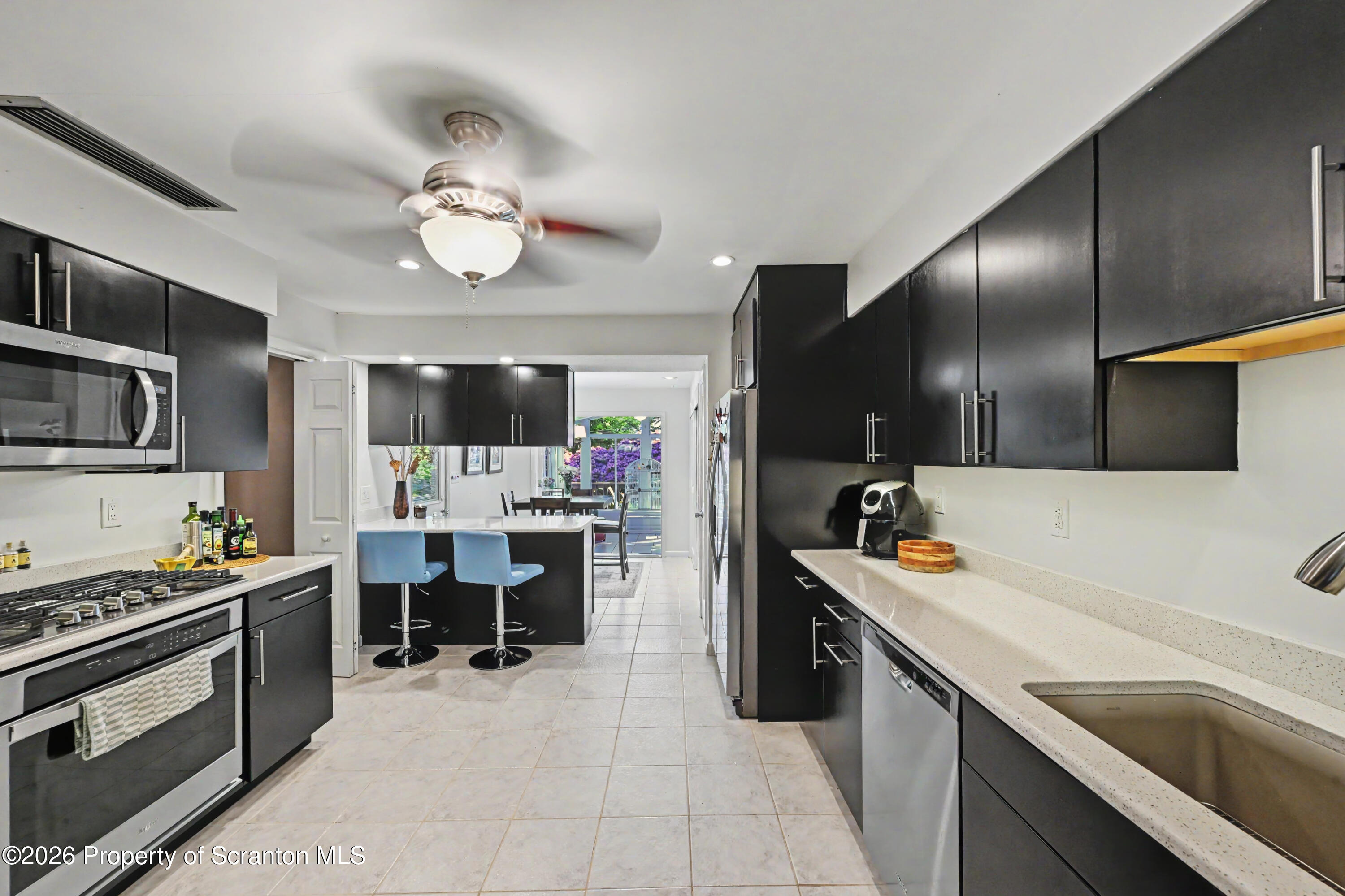 100 Carriage Lane Clarks Summit, PA 18411 - Photo 23 of 60 100 Carriage Ln 19
