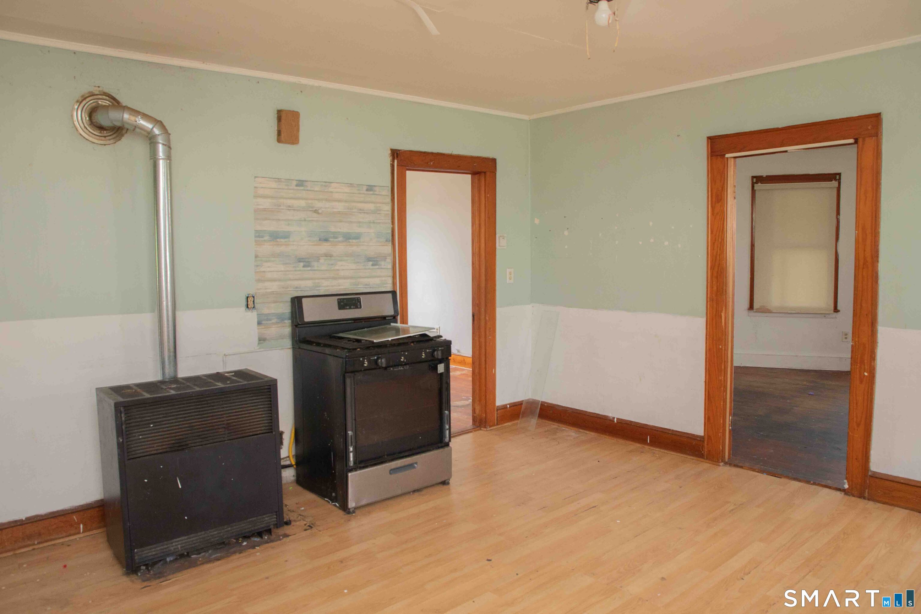 376 Broad Street New Britain, CT 06053 - Photo 23 of 39