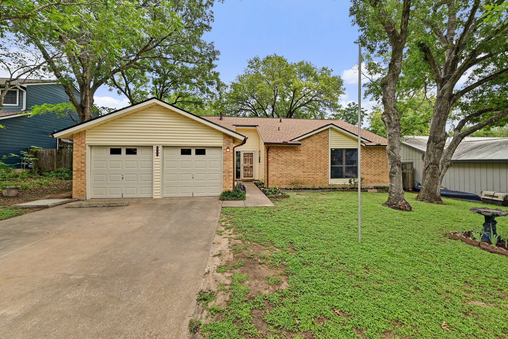 2411 Roehampton Drive Austin, TX 78745 - Photo 2 of 29