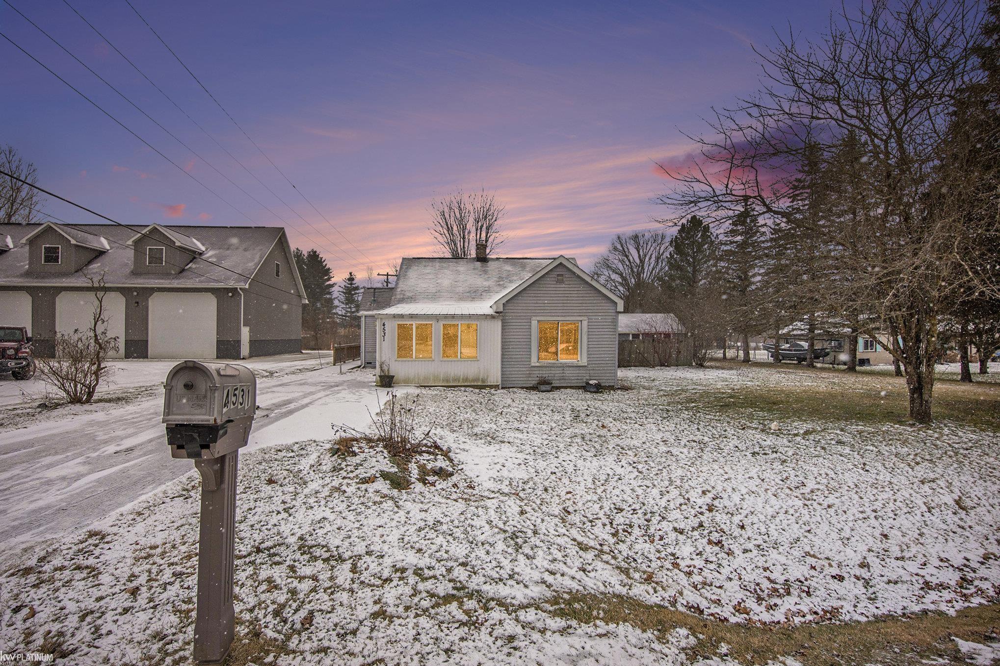 4531 Fish Road Smiths Creek, MI 48074 - Photo 2 of 18 50164524-8b871040-bac3-4ae8-9aeb-9e175ad7dbb3.JPG