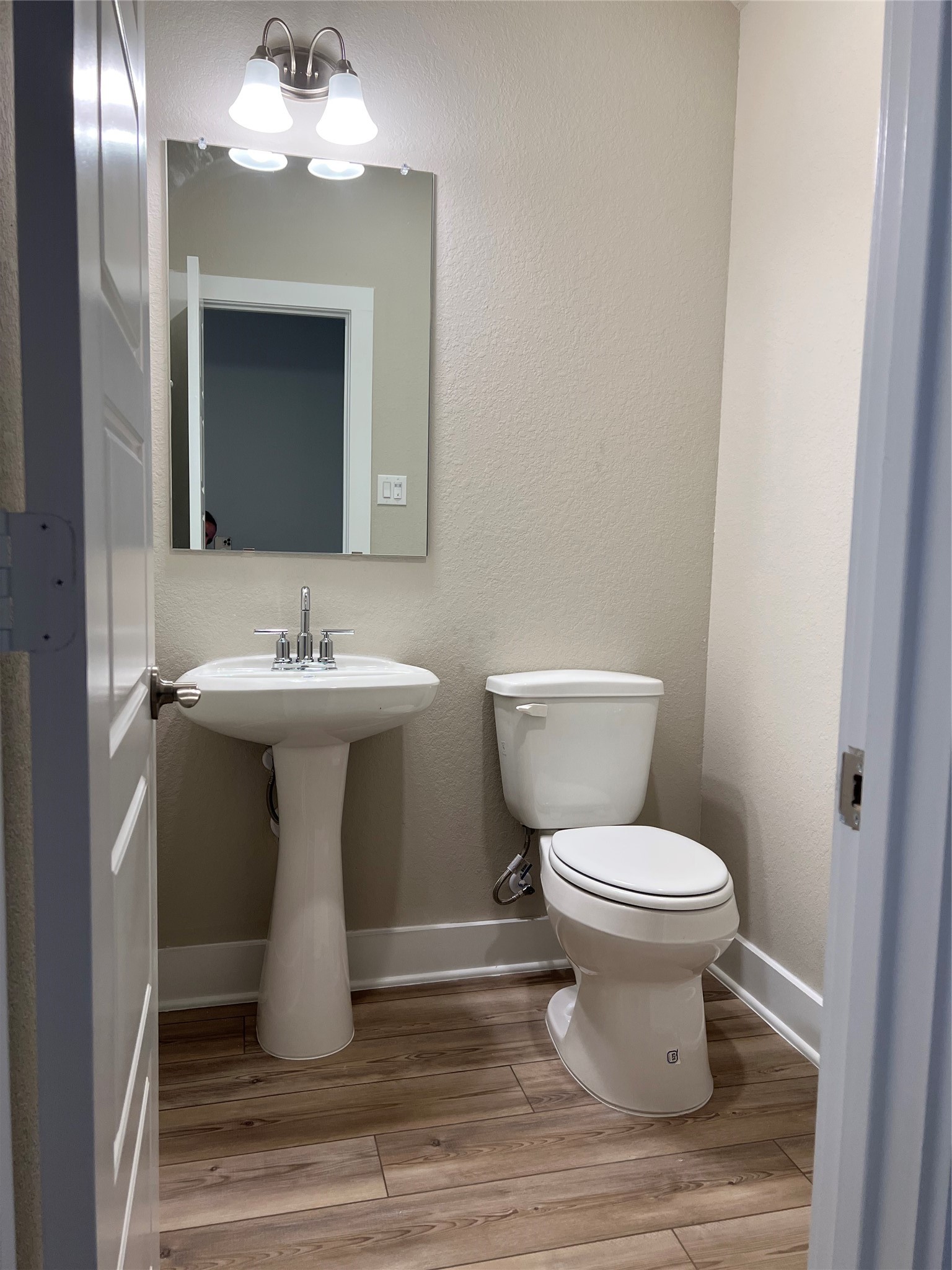 17680 Tree Of Heaven Conroe, TX 77385 - Photo 6 of 40