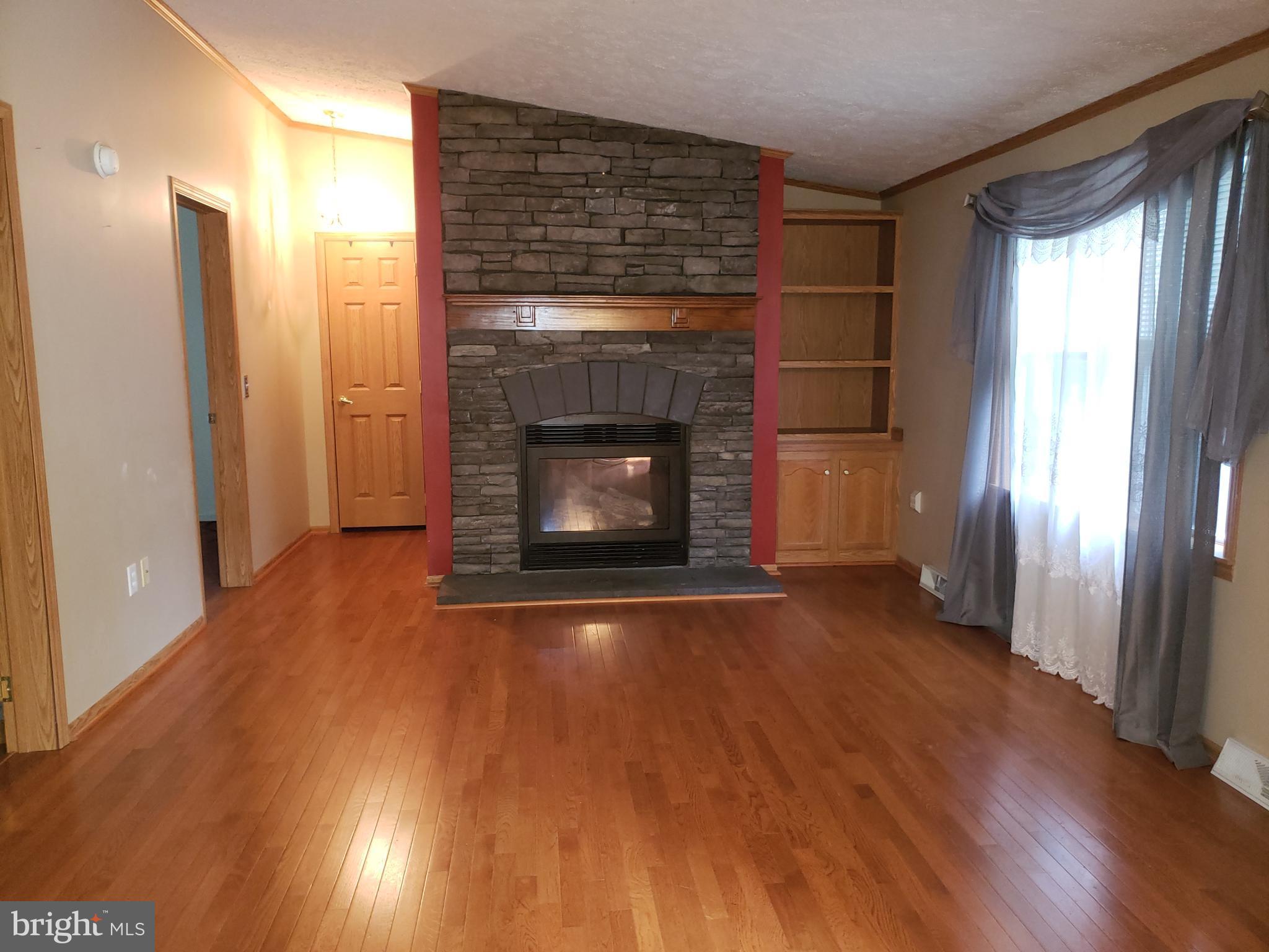 3320 Hughes Road Darlington, MD 21034 - Photo 10 of 18 Family Room
