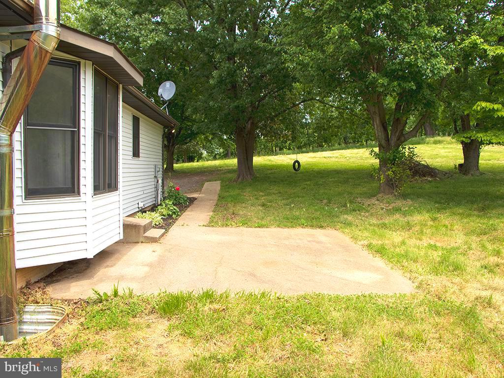 2939 Fry Road Jefferson, MD 21755 - Photo 23 of 31 Open Concept Back Patio