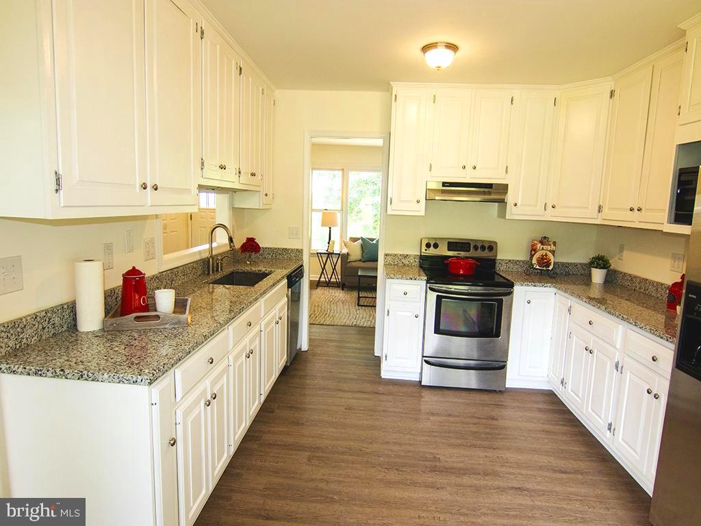 2939 Fry Road Jefferson, MD 21755 - Photo 10 of 31 Home comes with a Warranty!