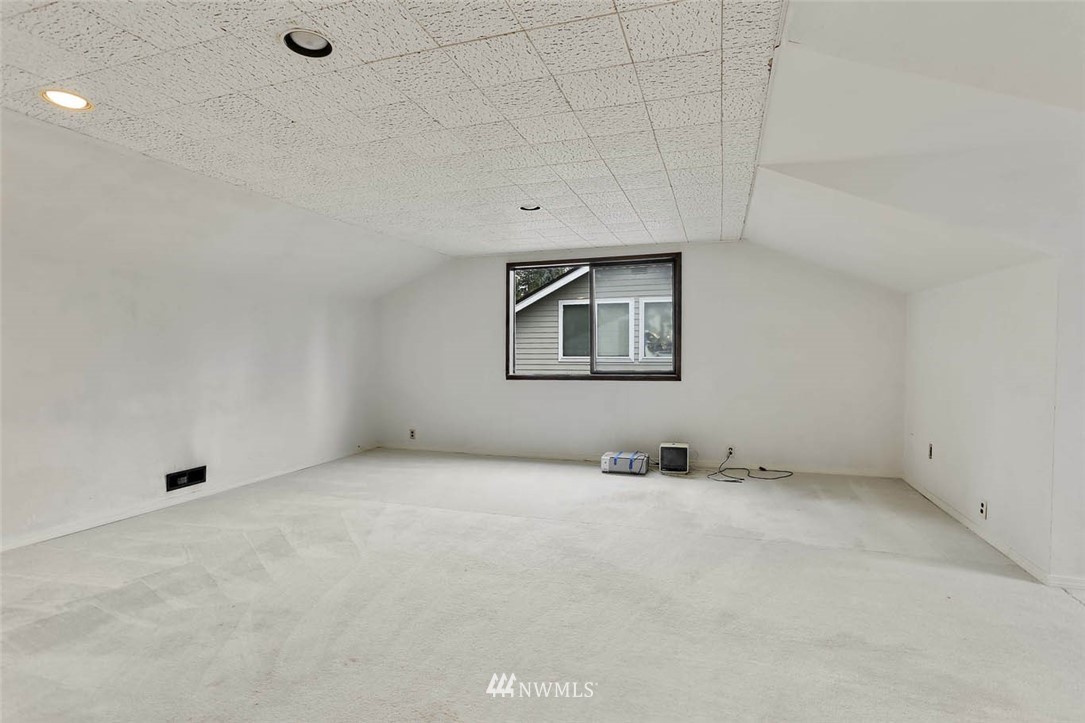 14811 Southeast 172nd Place Renton, WA 98058 - Photo 17 of 24 a view of an empty room