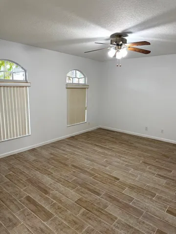 a view of empty room with window