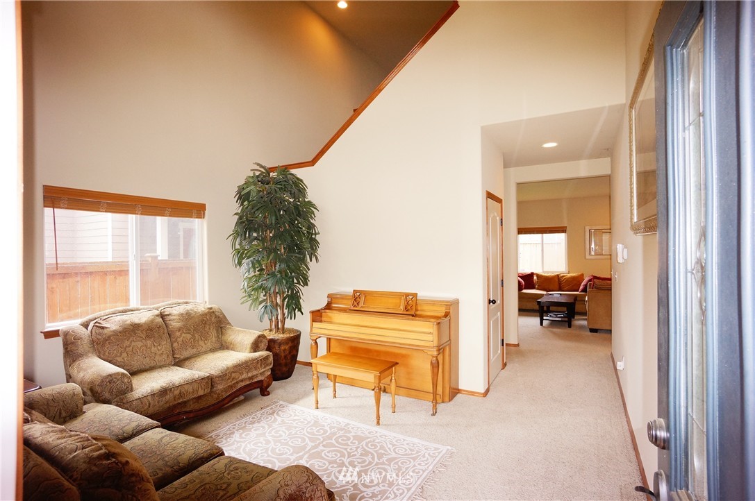 127 197th Street Southwest Bothell, WA 98012 - Photo 2 of 14
